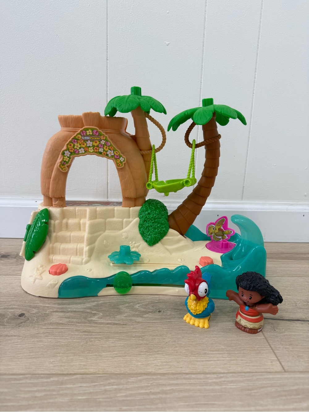 Fisher Price Little People Disney Moana Adventure Village Set